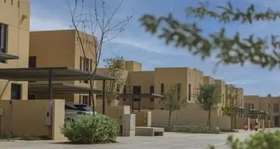 Saudi's ROSHN signs pact to build 1,500 residential units in Sedra project\n