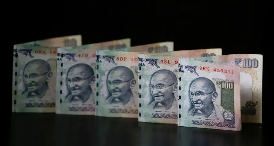 Stable rupee boosts foreign fund managers' appetite for Indian government debt