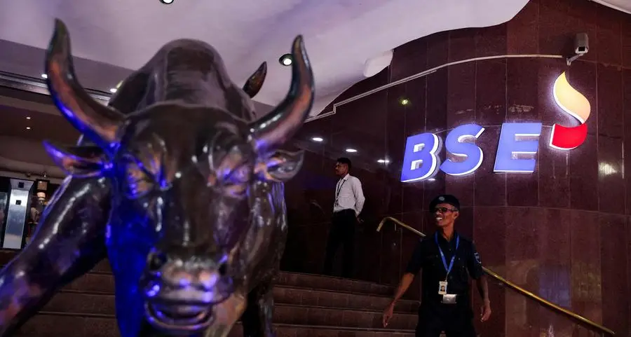 TCS, Infosys lead rise in Indian shares