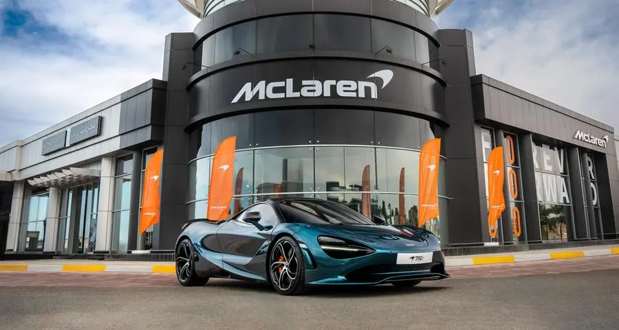 McLaren Abu Dhabi delivers the first 750S in the United Arab Emirates