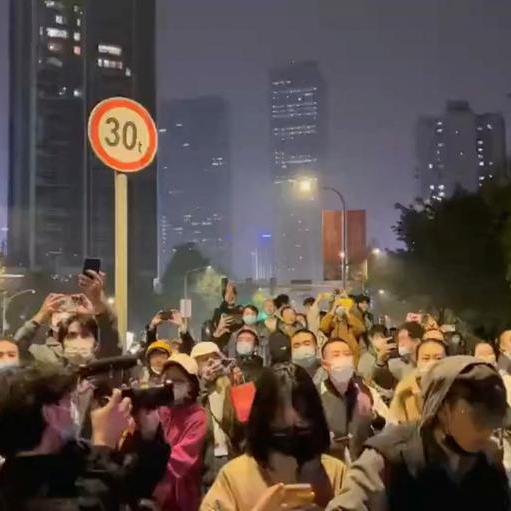 China's anti-lockdown protests shake stocks and oil