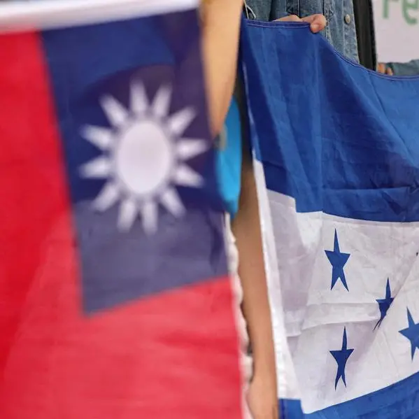 China opens ties with Honduras, Taiwan decries monetary demands
