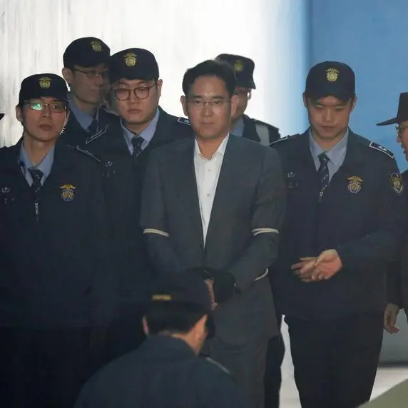 South Korea prosecutors seek jail for Samsung boss on fraud, stock manipulation charges