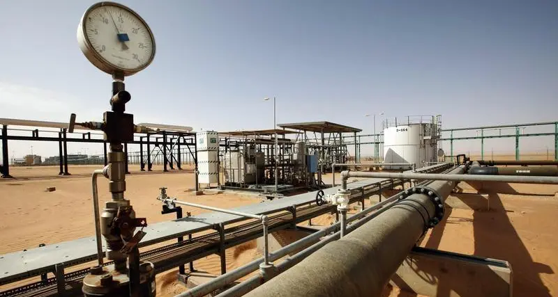 Oil prices fall as weak demand overshadows Libya blockade