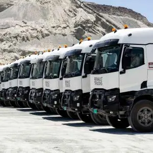 New fleet deal for ten Renault Trucks K 480 6x4 tractor in Fujairah