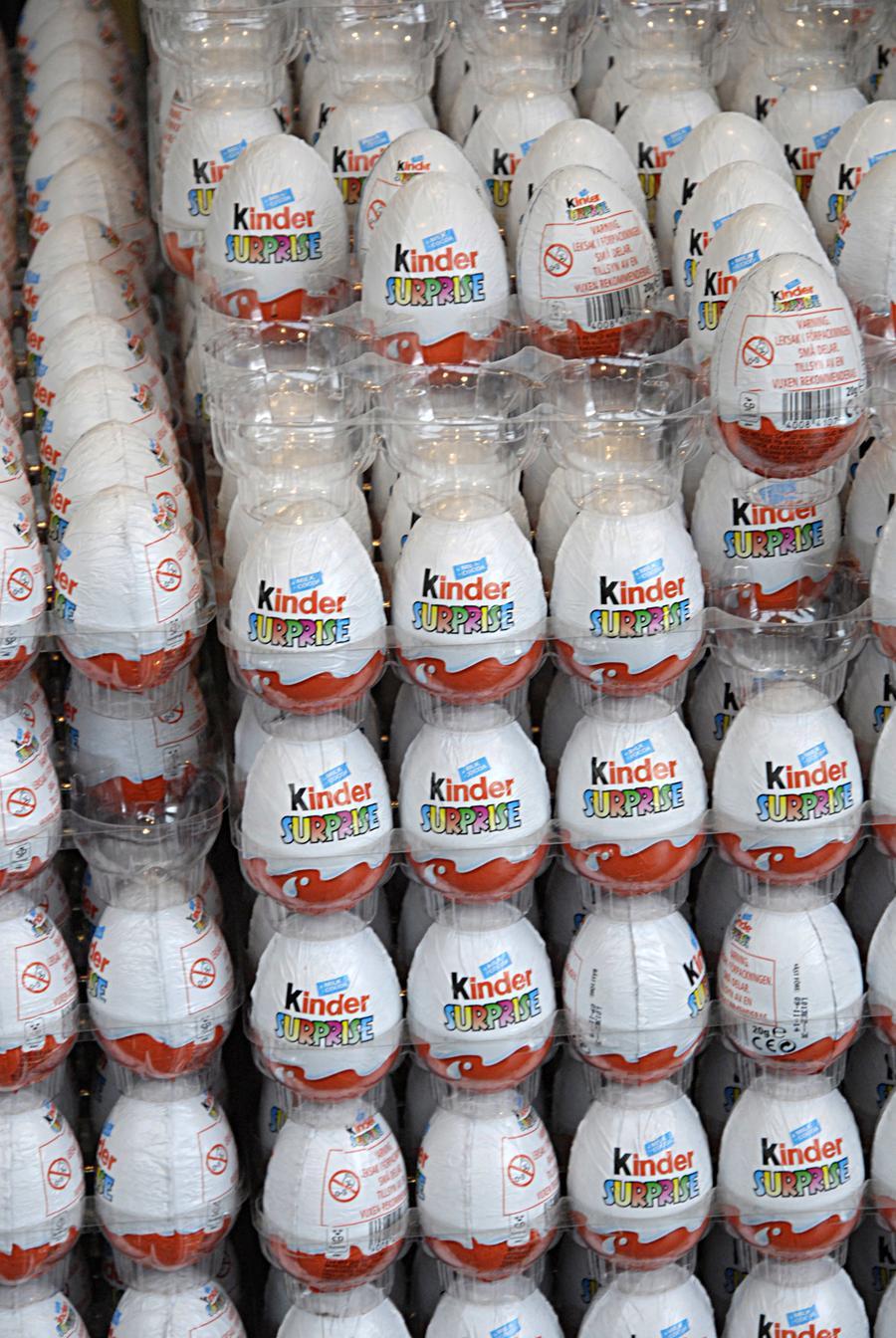 تراقب الهيئة العامة للغذاء والدواء السعودية عن كثب عودة الشوكولاتة العالمية وسط مخاوف من السالمونيلا