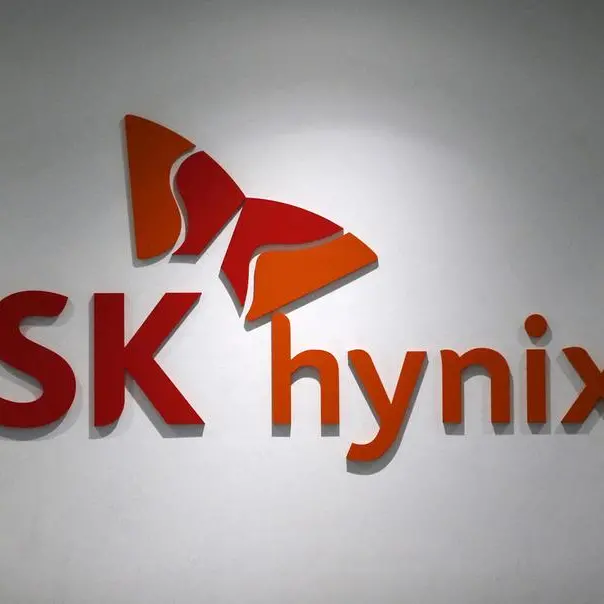 China commerce minister meets Apple, Hynix chiefs