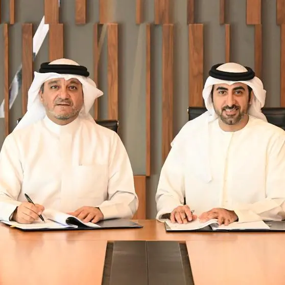 Seef Properties signs lease agreement with UAE-based “D’lish Café” to open its first branch in Bahrain at Al liwan