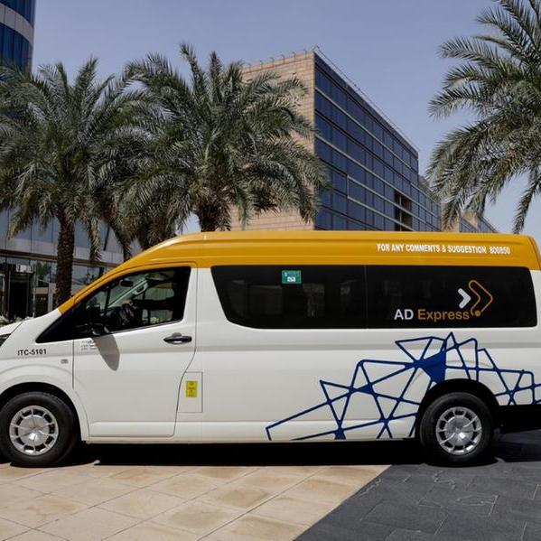 مركز النقل المتكامل يطلق المرحلة الثانية من خدمة \"أبوظبي إكسبرس\" ويجري تحسينات على شبكة النقل العام بالحافلات