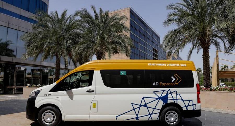 مركز النقل المتكامل يطلق المرحلة الثانية من خدمة \"أبوظبي إكسبرس\" ويجري تحسينات على شبكة النقل العام بالحافلات