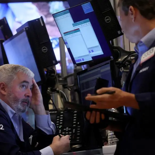 US Stocks: S&P 500 ekes out meager gains, flirts with bull market confirmation