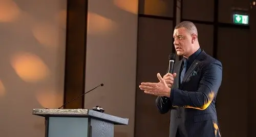 Value-add procurement takes flight at London Luton Airport with JAGGAER