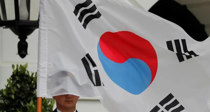 South Korea urges Vietnam to give its companies tax incentives