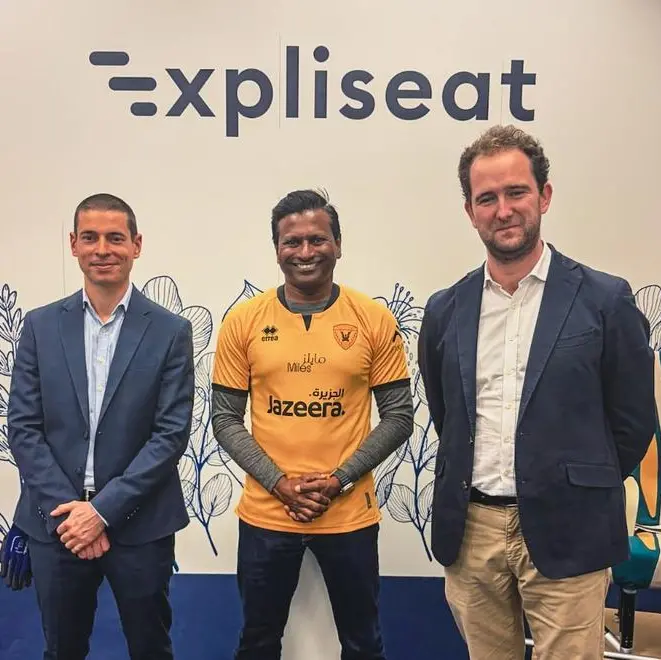 Jazeera Airways takes delivery of TiSeat 2X seats for A320 fleet from Expliseat