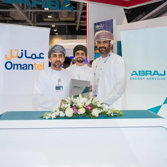 Omantel and Abraj Energy Services sign strategic partnership