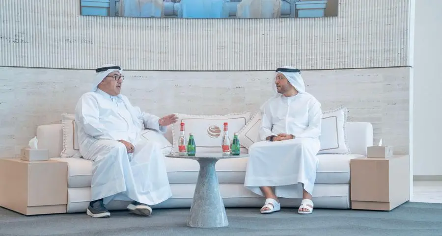 Abdulla Bin Damithan and Kuwaiti Consul General discuss enhancing trade and maritime cooperation