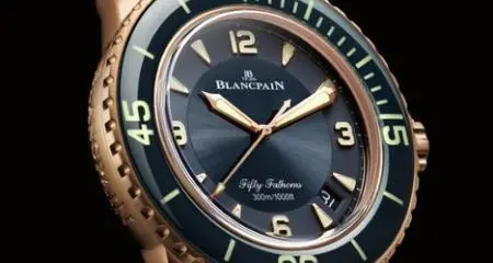 Blancpain's Fifty Fathoms projected on Burj Khalifa