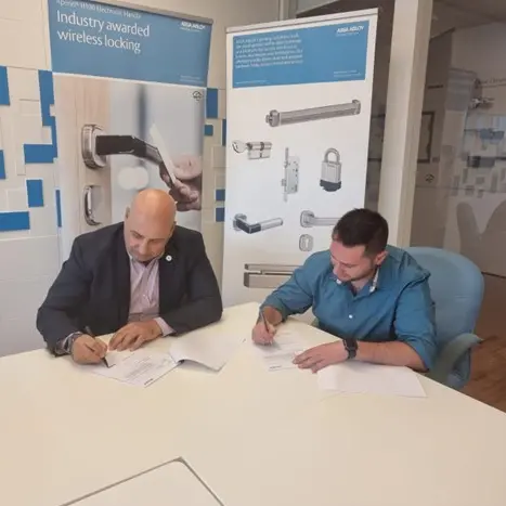 Al Shawaf International Co. signs a partnership agreement with ASSA ABLOY opening solutions Middle East