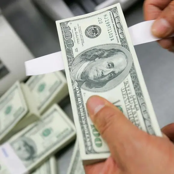 Dollar nudges at two-week highs; yen grabs spotlight