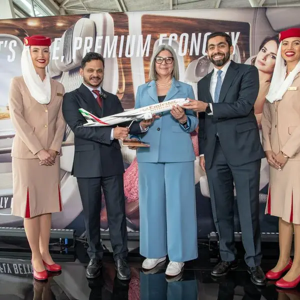 Emirates welcomes its first retrofitted Boeing 777 in Africa