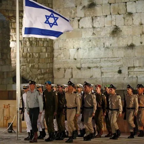 إسرائيل تعلن اجراءات ضد الفلسطينيين بعد إدانات عربية لاقتحام الأقصى