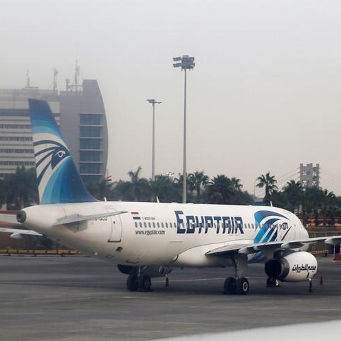 مصر للطيران تخطط لتشغيل رحلة يومية إلى قطر