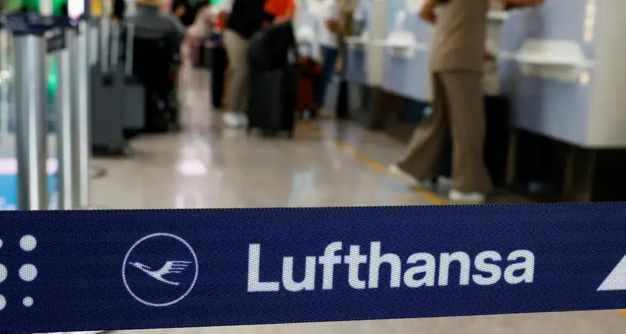 Lufthansa's risky Italy bet hinges on Rome airport expansion