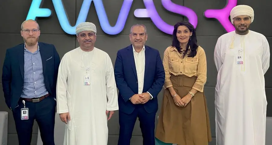 AWASR, AMS-IX and Alliance Networks sign partnership to launch Oman-IX