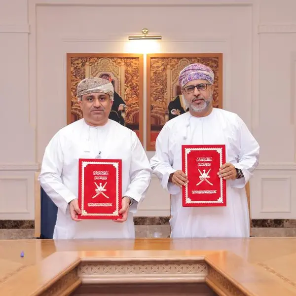 AWASR signs strategic cooperation agreement with the Ministry of Labour to empower Omani youth