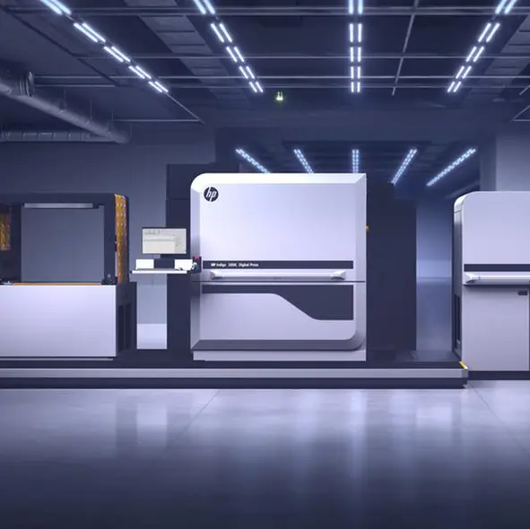 HP showcases nonstop digital printing at Labelexpo Europe 2025 and celebrates milestone in labels & packaging