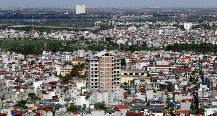 Vietnam prepares troops, warns of floods as storm approaches