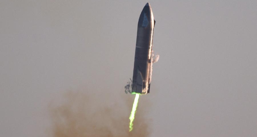 U.S. court upholds SpaceX satellite deployment plan
