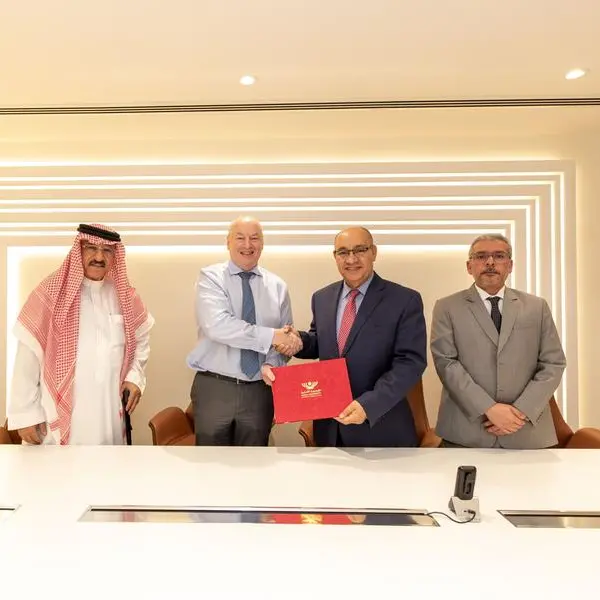 Ebrahim K. Kanoo signs MoU to continue cooperation with Ahlia University