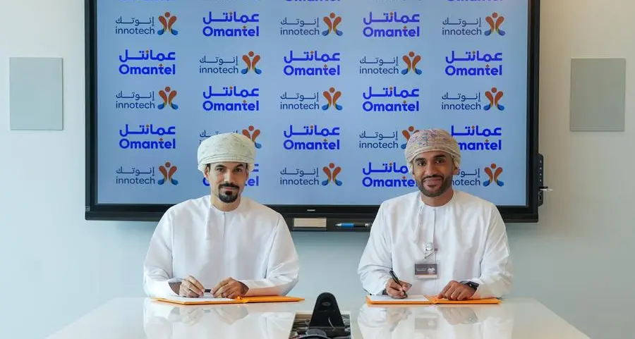 Omantel partners with Omani startup Innotech to create artificial reefs through 3D concrete printing technology