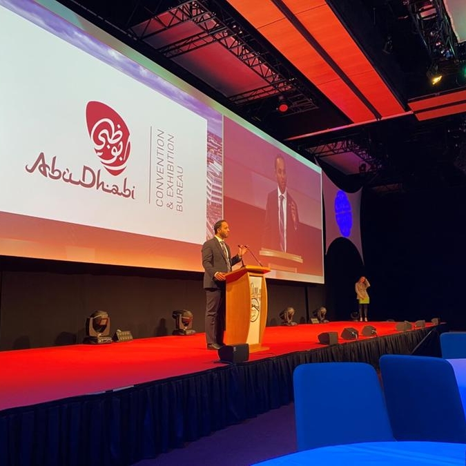مكتب أبوظبي للمؤتمرات والمعارض يوقع اتفاقية شراكة استراتيجية مع الجمعية الدولية لسياحة الحوافز في أيرلندا