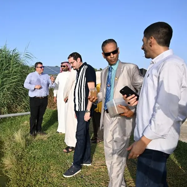 Pavilion Renewables holds Salman City site tour