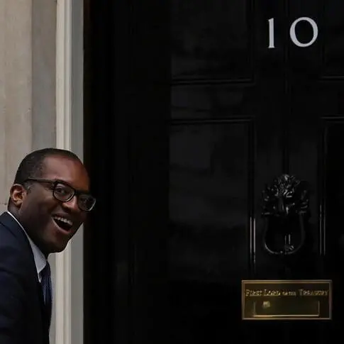 Britain's finance minister unveils \"mini budget\"