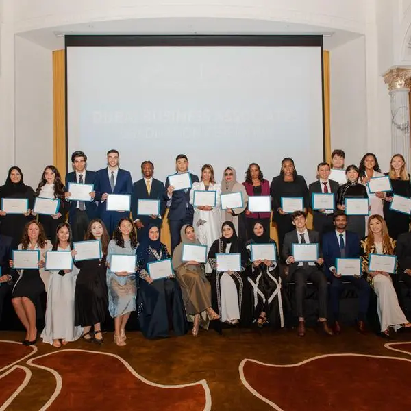 Young talent keeps flowing from dubai as eighth cohort graduates from DBA programme