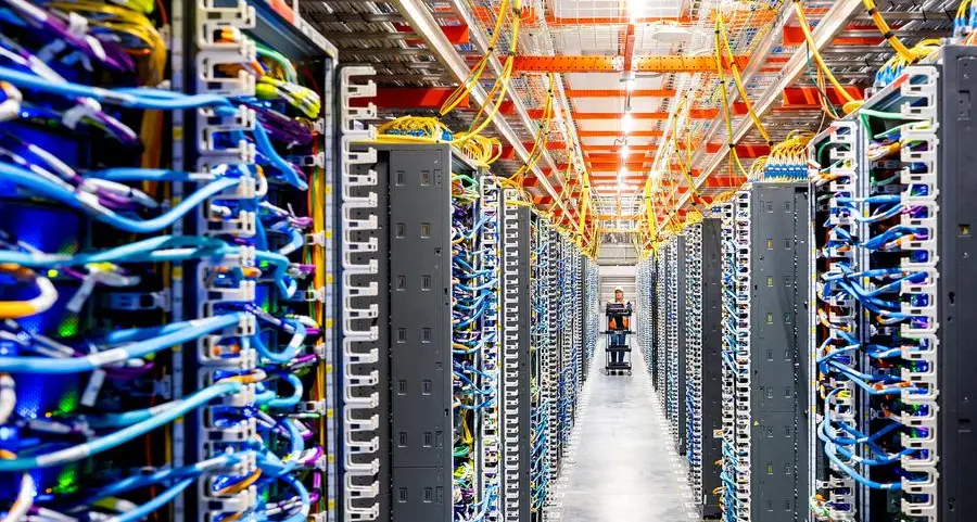 Big global investors see gold in AI but don't buy the rush