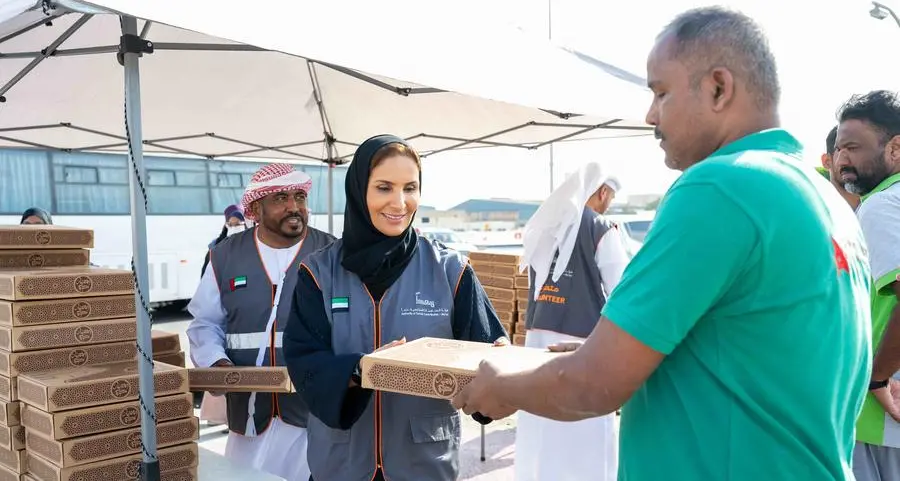 Ma’an engages volunteers to successfully distribute 1600 meals through its food ATM