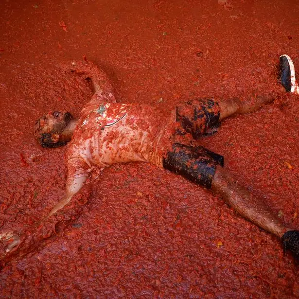 Spain's giant Tomatina tomato fight returns