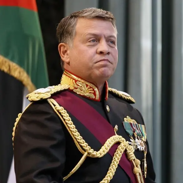 ملك الأردن يوجه بتجميد ضريبة على الكيروسين بعد احتجاجات على ارتفاع أسعار البنزين