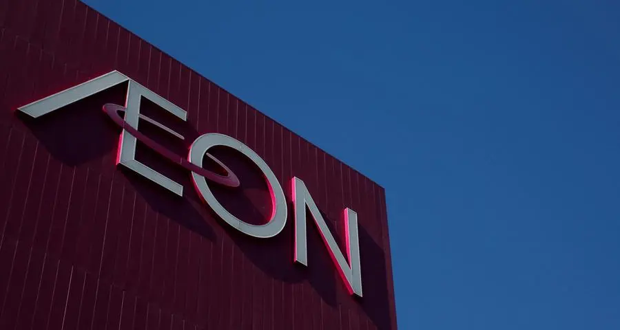 Retail giant Aeon holding out as Japan dismantles controversial listings