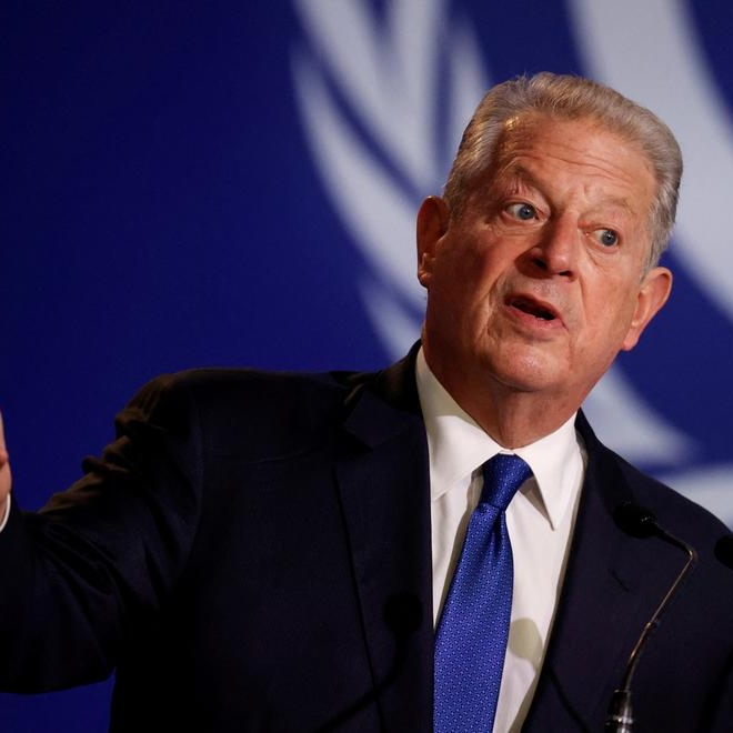 Al Gore sees the world at 'tipping point' for climate action