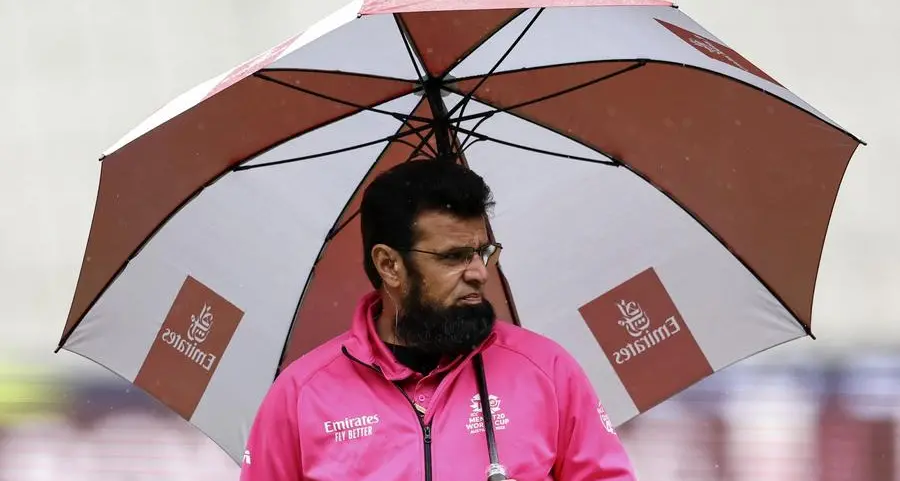 World record-holding Pakistan umpire Dar steps down