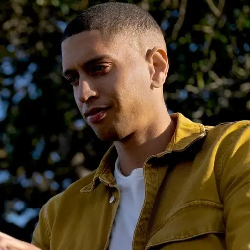 Microsoft and Ericsson bring enterprise-grade 5G laptop management to Windows 11