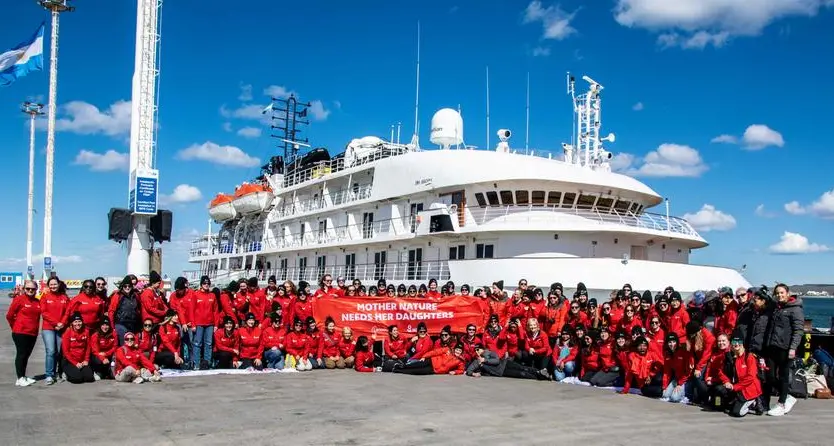 Homeward Bound and Acciona return to Antarctica with 108 Stemm women