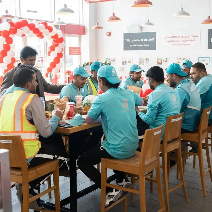 Five Guys & Deliveroo celebrate top-performing riders