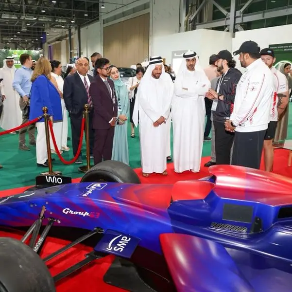 Evolve Future Mobility Show unveils the world’s most advanced AI-powered A2RL Autonomous Formula 1 car