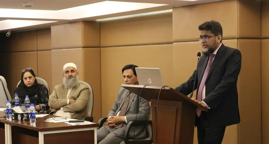 IBA CEIF in collaboration with SECP and PSX held sessions to raise awareness about the Islamic capital market at Pakistan Stock Exchange